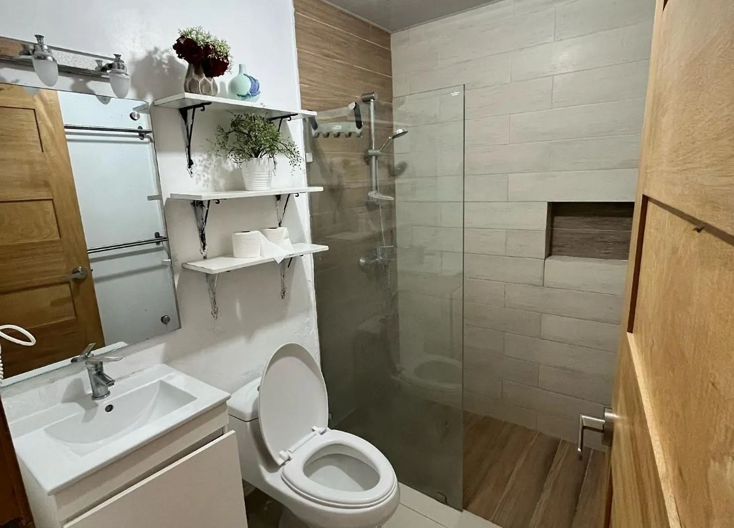 보카치카 Boca Del Mar 아파트